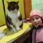 6. Februar: Miezefee und Sarah. Gleich gibts was zu futtern. (Foto: Hellas Adlung)