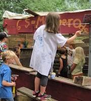 3. Juli: Projektwoche der Grundschule Melverode. Beschriftung und Schmücken.....